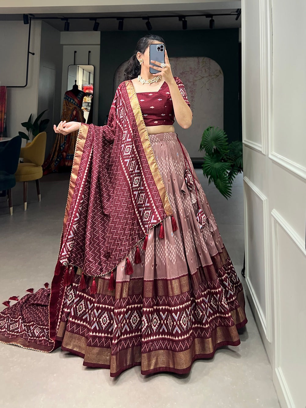 Maroon Art Silk Bridal Lehenga Choli 190000 | Party wear lehenga, Raw silk  lehenga, Indian lehenga