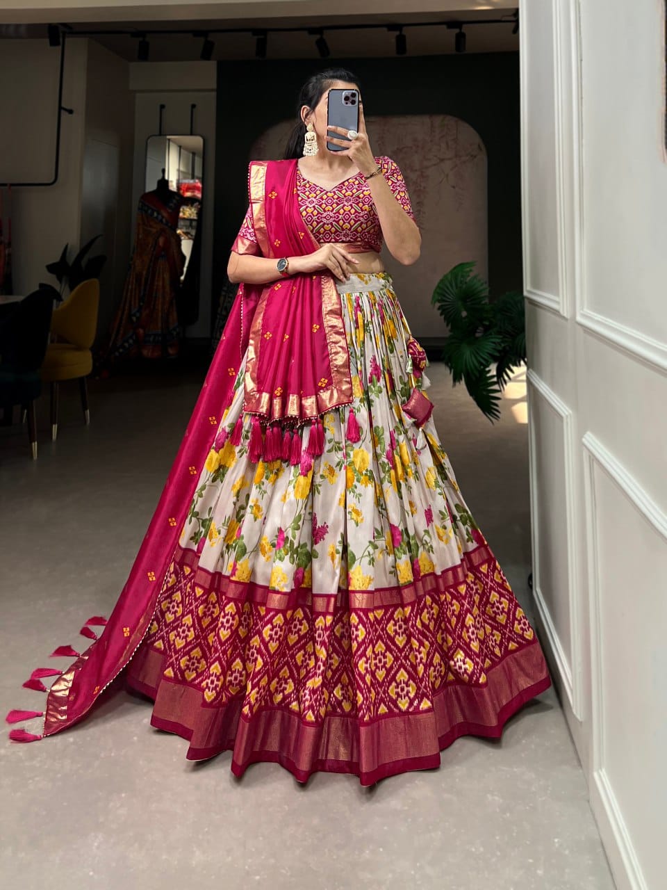 Stitched Lehenga Choli - Buy Stitched Lehenga Choli online in India