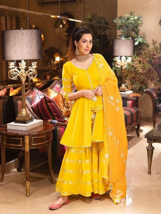 Designer Creap Cotton Yellow Colour Party Wear Salwar Kameez